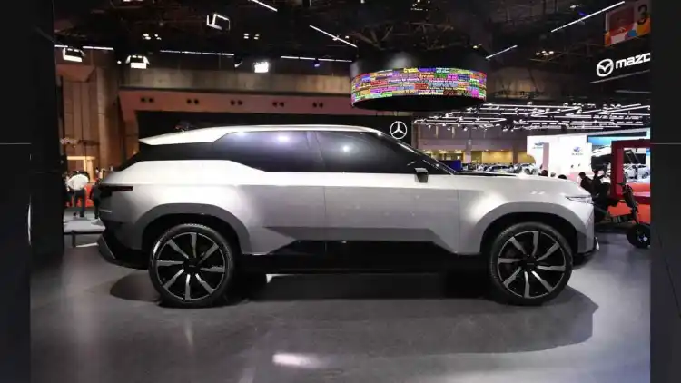 ثورة لاندكروزر بيك أب: هل تصنع تويوتا المستقبل بهيكل موحد وتقنيات كهربة؟